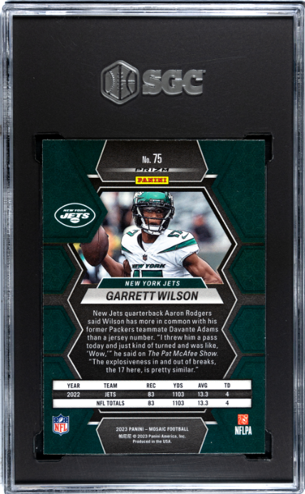 2023 Panini Mosaic #75 Garrett Wilson Blue Reactive Prizm SGC 9.5